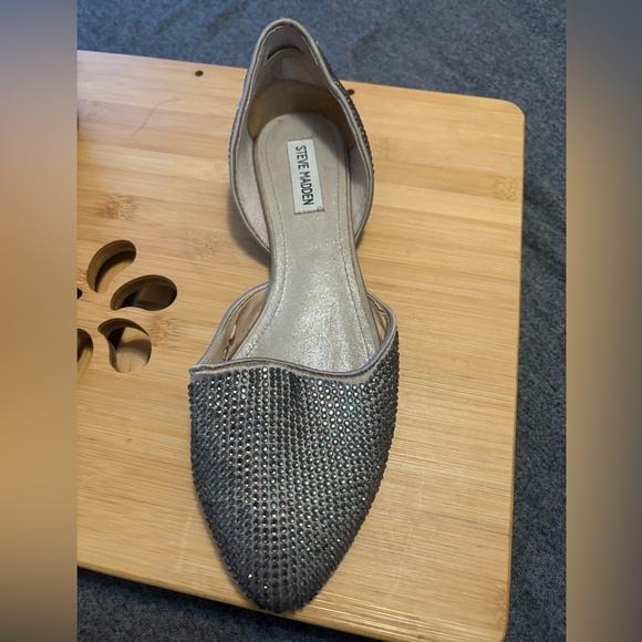 Steve Madden Vamp R Pewter Rhinestone
Studded Flat Size 10 - Picture 6 of 10